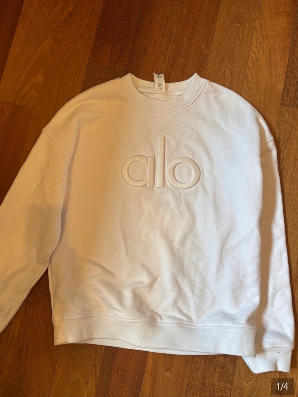 ALO Yoga Women White Embossed Logo Crewneck Sweatshirt